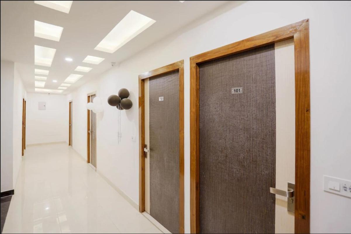 ניו דלהי Hotel The Ocean Near Igi Airport מראה חיצוני תמונה