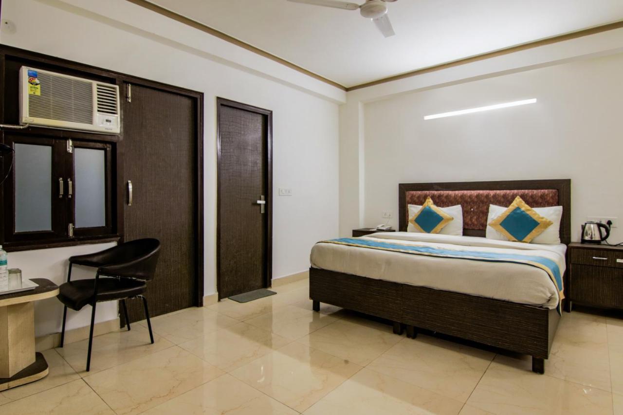 ניו דלהי Hotel The Ocean Near Igi Airport מראה חיצוני תמונה