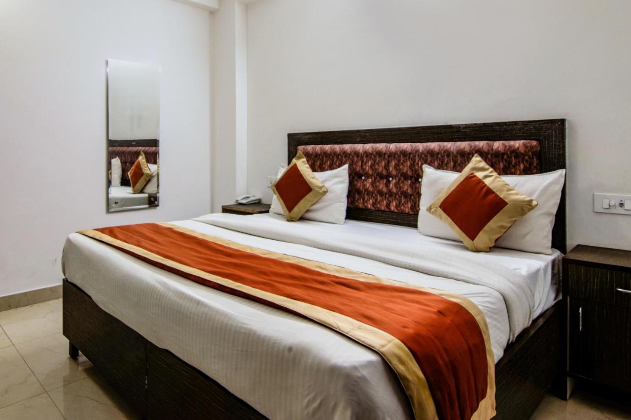 ניו דלהי Hotel The Ocean Near Igi Airport מראה חיצוני תמונה
