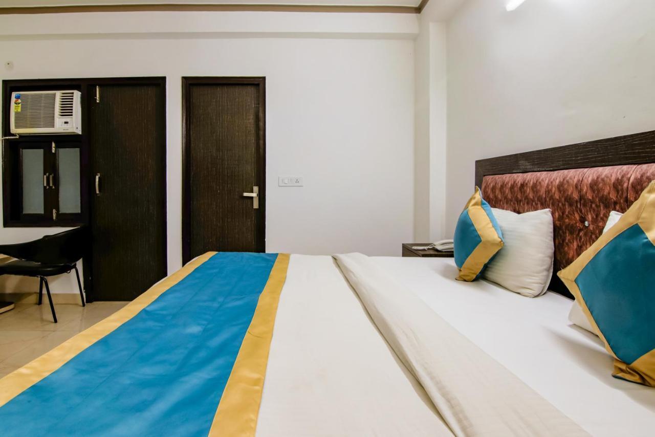 ניו דלהי Hotel The Ocean Near Igi Airport מראה חיצוני תמונה